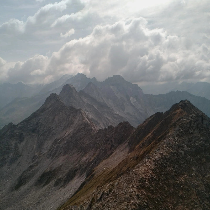 SHORT PEAK