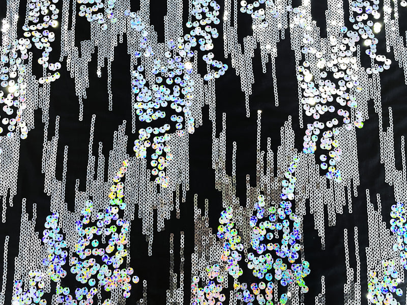 Sequins Casacde