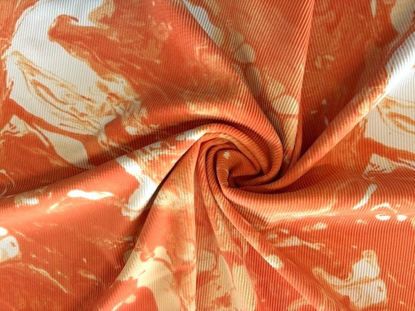 832 Orange