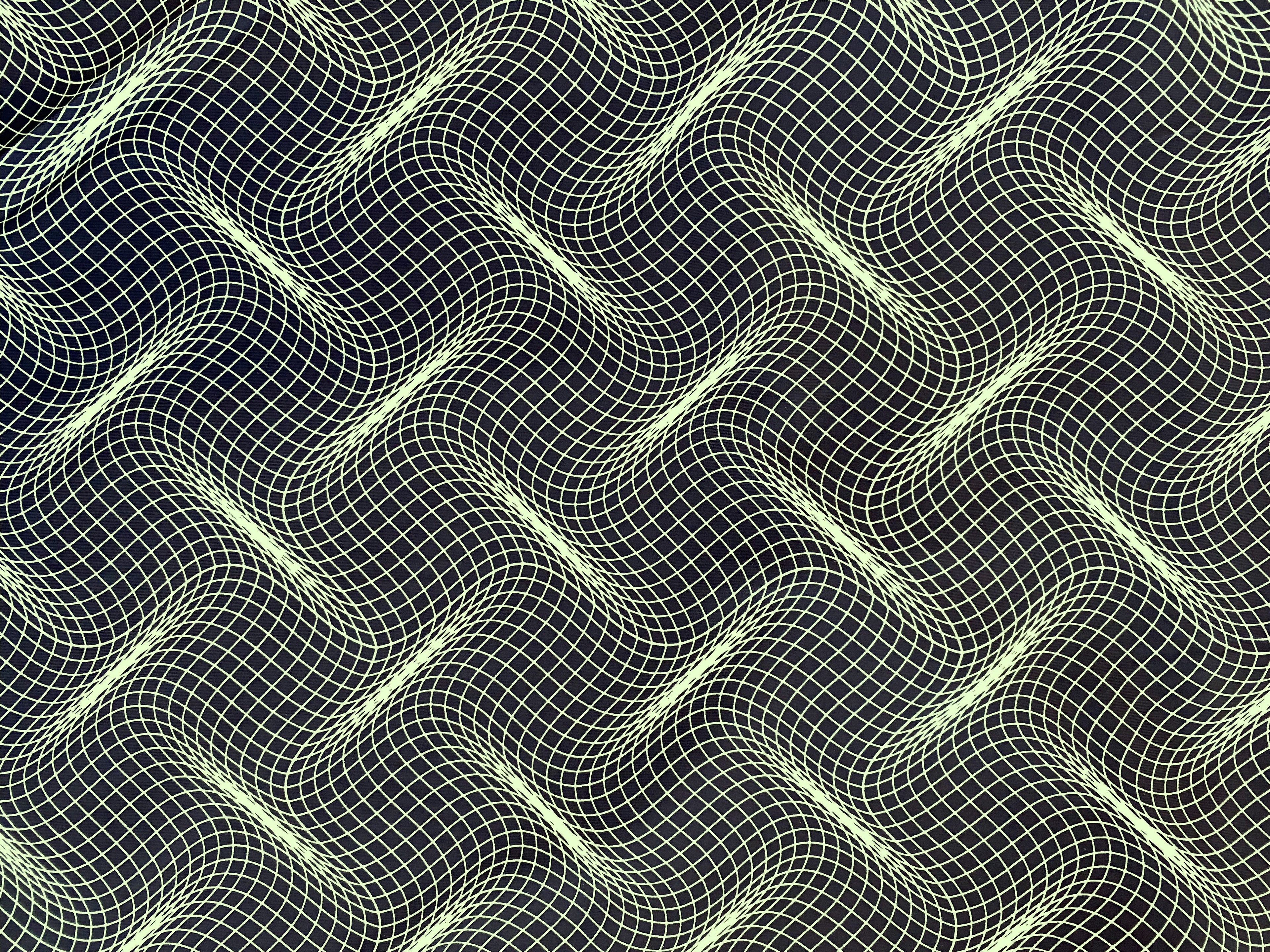 Wavy Web
