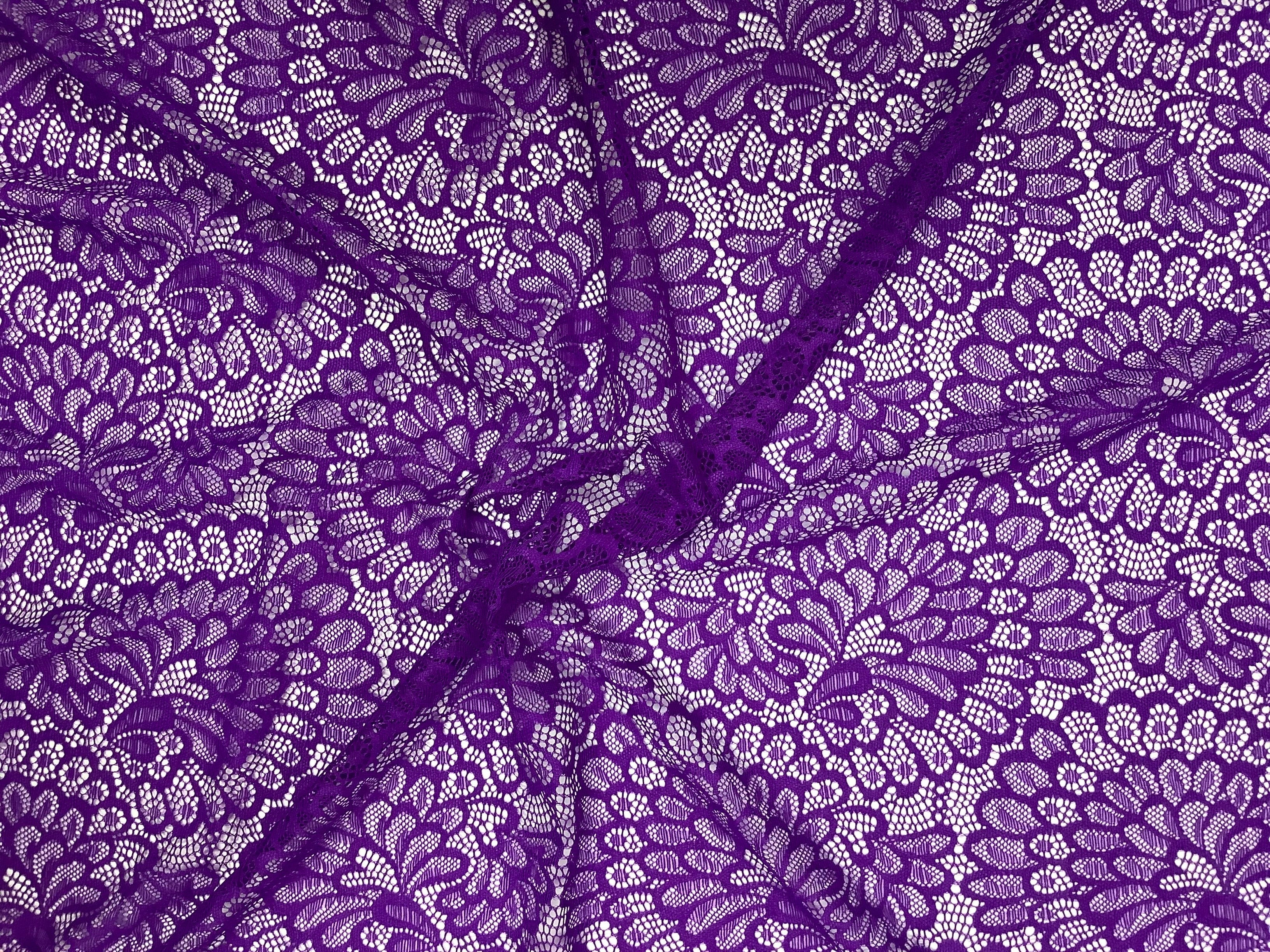 Plumes Lace